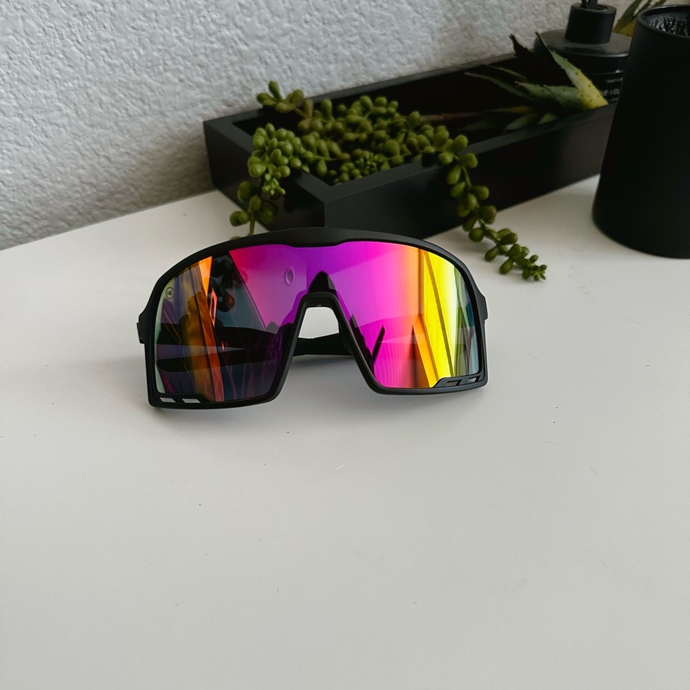 Stylish Black and Pink Sunglasses